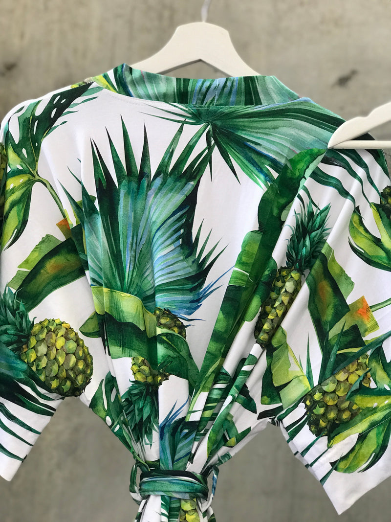 Tropical Pineapple Green Maternity robe and swaddle set boy. Mommy and me robe and swaddle set boy. In organic stretch cotton. Matching t-shirts available. - comfymommyshop.in