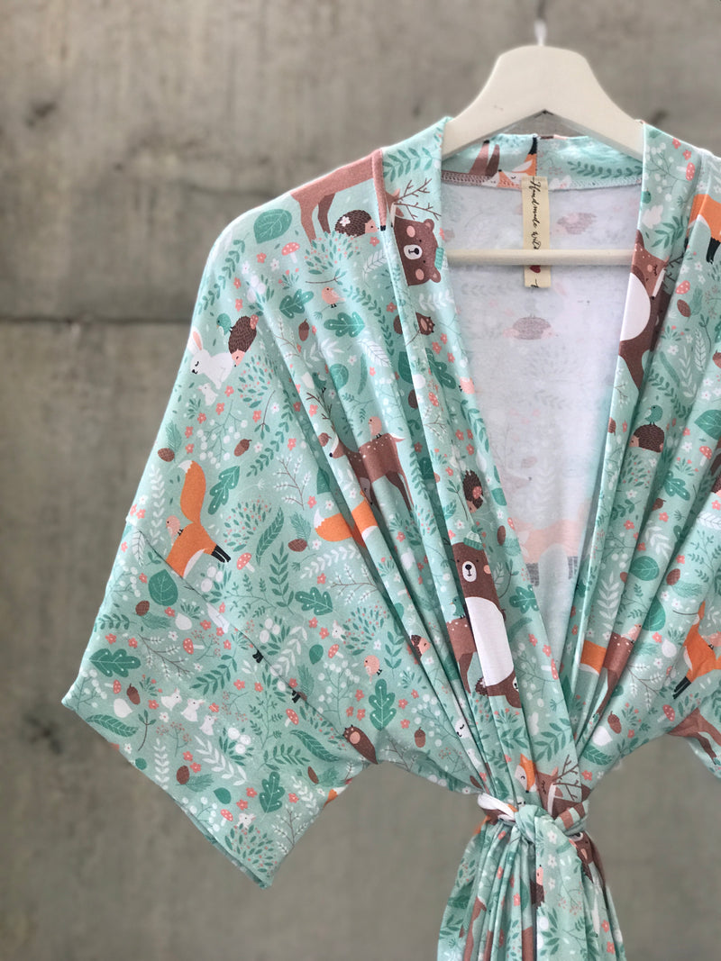 Forest animal print Maternity robe and swaddle set boy. Mommy and me robe and swaddle set boy. In organic stretch cotton. Matching t-shirts available. - comfymommyshop.in