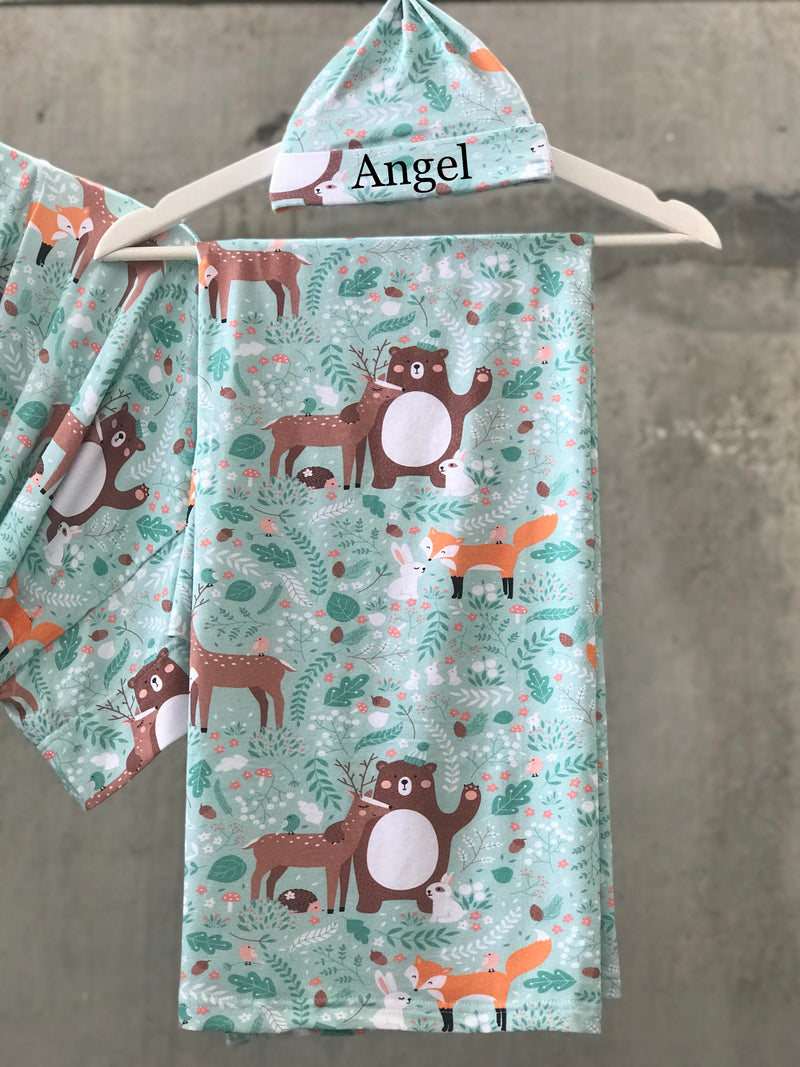 Forest animal print Maternity robe and swaddle set boy. Mommy and me robe and swaddle set boy. In organic stretch cotton. Matching t-shirts available. - comfymommyshop.in
