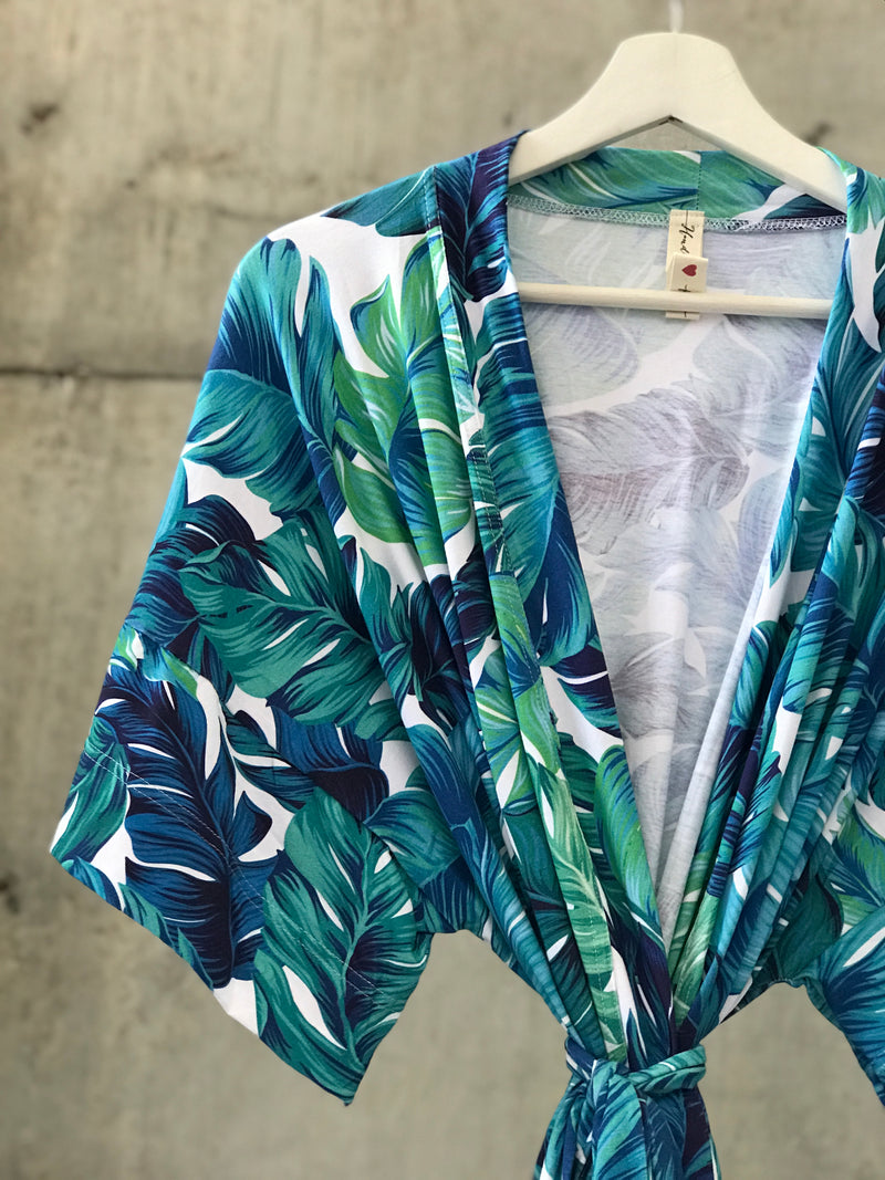 Big Tropical Maternity robe and swaddle set boy. Mommy and me robe and swaddle set boy. In organic stretch cotton. Matching t-shirts available. - comfymommyshop.in