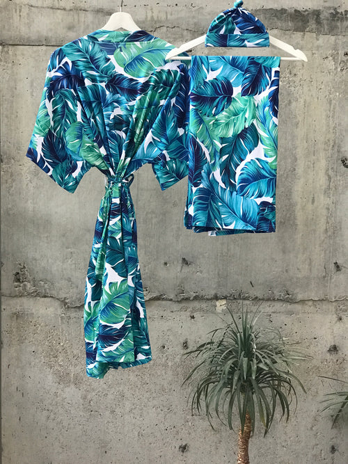 Big Tropical Maternity robe and swaddle set boy. Mommy and me robe and swaddle set boy. In organic stretch cotton. Matching t-shirts available. - comfymommyshop.in