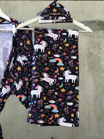 Unicorn print Maternity robe and swaddle set boy. Mommy and me robe and swaddle set boy. In organic stretch cotton. Matching t-shirts available. - comfymommyshop.in