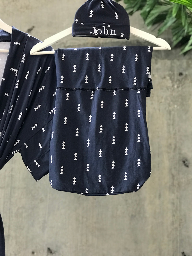 Maternity robe and swaddle set boy. Mommy and me robe and swaddle set boy. In organic stretch cotton. Tog Matching t-shirts available. - comfymommyshop.in