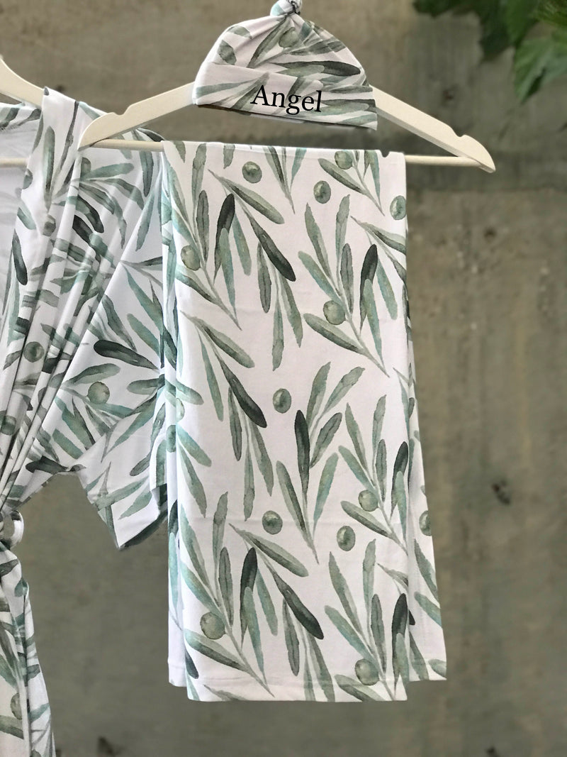 Olive Leaves Maternity robe and swaddle set boy. Mommy and me robe and swaddle set boy. In organic stretch cotton. Matching t-shirts available. - comfymommyshop.in