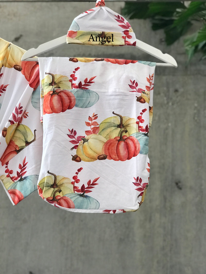Autumn Break Maternity robe and swaddle set boy. Mommy and me robe and swaddle set boy. In organic stretch cotton. Matching t-shirts available. - comfymommyshop.in